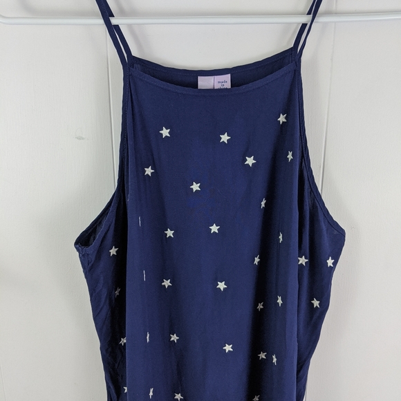 ♻️ Alya stars halter top ✨ - Picture 3 of 5